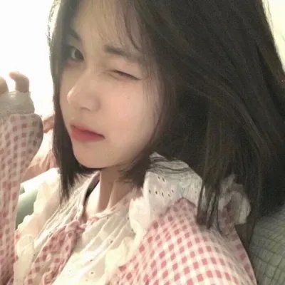 这个男人有点色